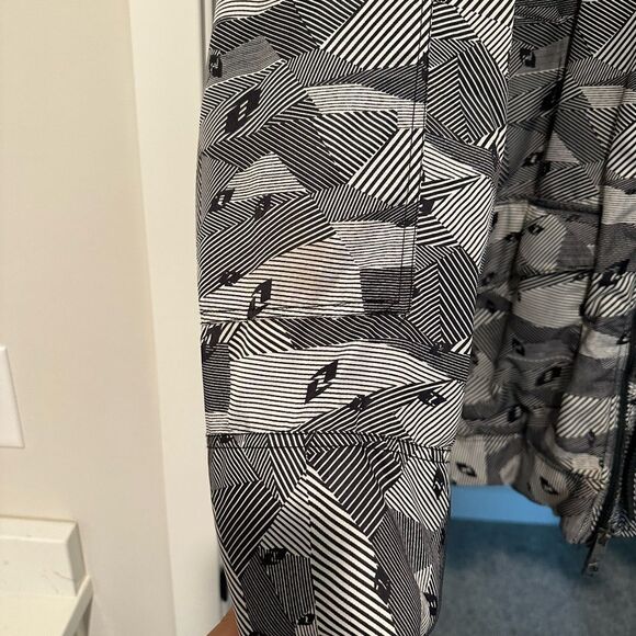 Men’s ONE Industries ski coat size XL - Picture 4 of 8